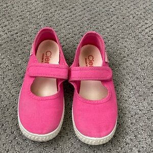 Cienta Hot Pink Shoes Size 26